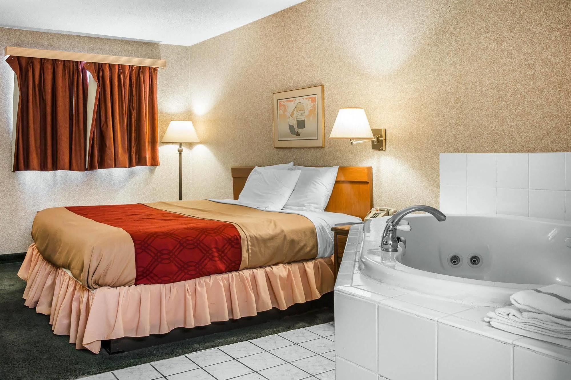 Econo Lodge Holland Exteriör bild